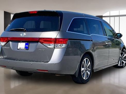 Used 2016 Honda Odyssey Touring image 6