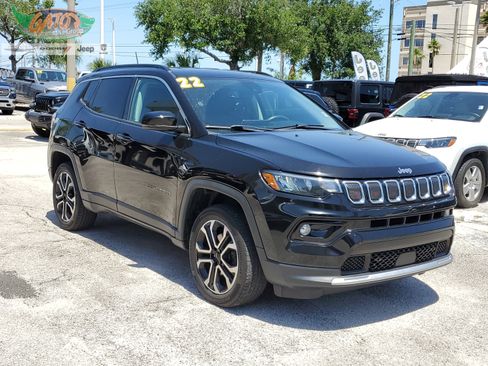Used 2022 Jeep Compass Limited image 1