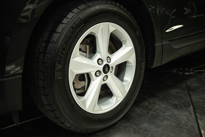 Used 2024 Ford Edge SE AWD/4WD image 3