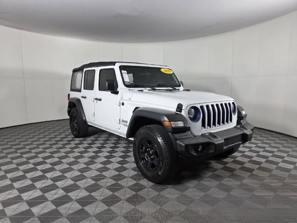 Used 2019 Jeep Wrangler Unlimited Sport AWD/4WD image 2