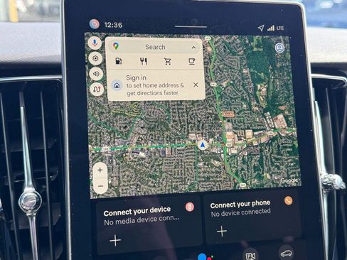 New 2026 Volvo XC60 B5 Core w/ Climate Package image 13