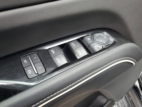 Used 2023 Cadillac Escalade Premium Luxury w/ LPO, Radiant Package image 25