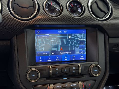 Used 2019 Ford Mustang Shelby GT350 w/ Technology Package RWD image 22