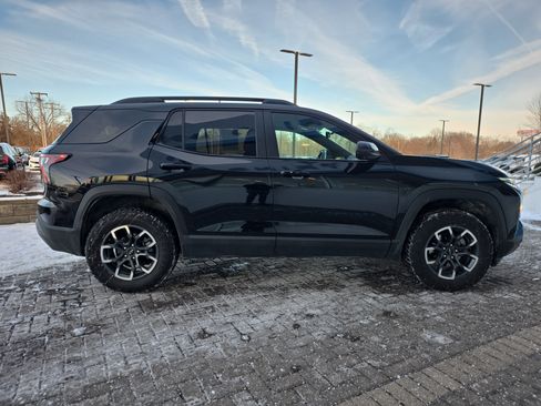Used 2025 Chevrolet Equinox ACTIV w/ Safety and Technology Package image 6