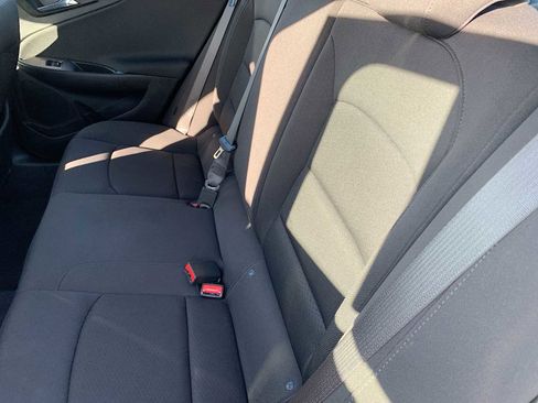 Certified 2021 Chevrolet Malibu LS image 22