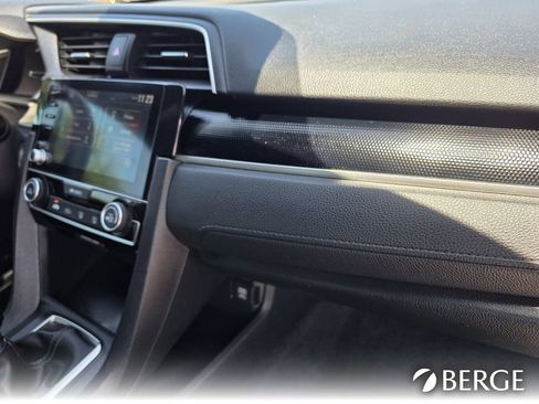 Used 2020 Honda Civic Sport image 33