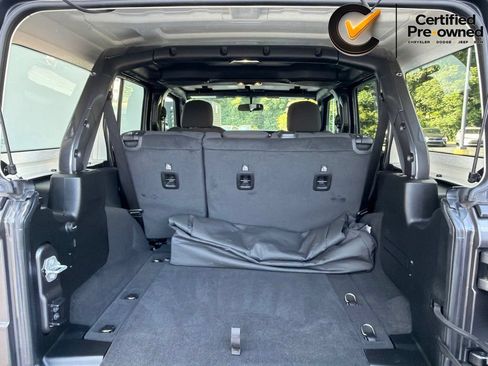 Used 2023 Jeep Wrangler Unlimited Sport AWD/4WD image 20