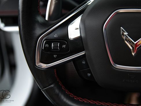 Used 2020 Chevrolet Corvette Stingray Coupe w/ Z51 Performance Package RWD image 32