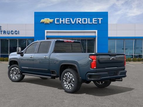New 2026 Chevrolet Silverado 2500 High Country w/ High Country Premium Package AWD/4WD image 3