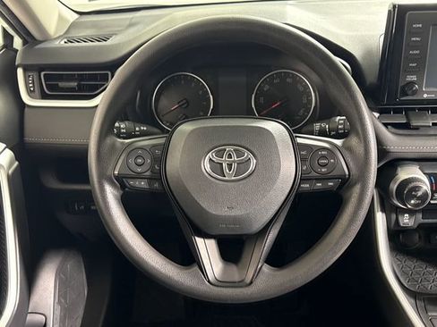 Used 2020 Toyota RAV4 XLE AWD/4WD image 25