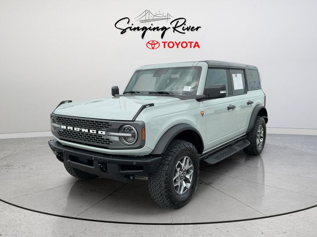Used 2024 Ford Bronco Badlands AWD/4WD image 3