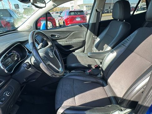 Used 2017 Buick Encore Preferred image 9