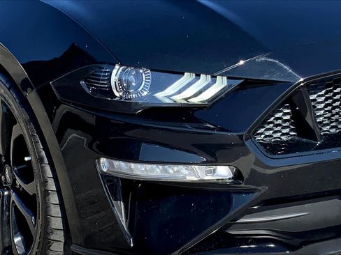 Used 2018 Ford Mustang GT Premium w/ Safe & Smart Package image 20