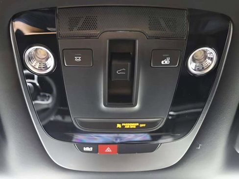 New 2025 Kia Sportage X-Pro AWD/4WD image 21