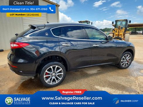 Used 2017 Maserati Levante S AWD/4WD image 4