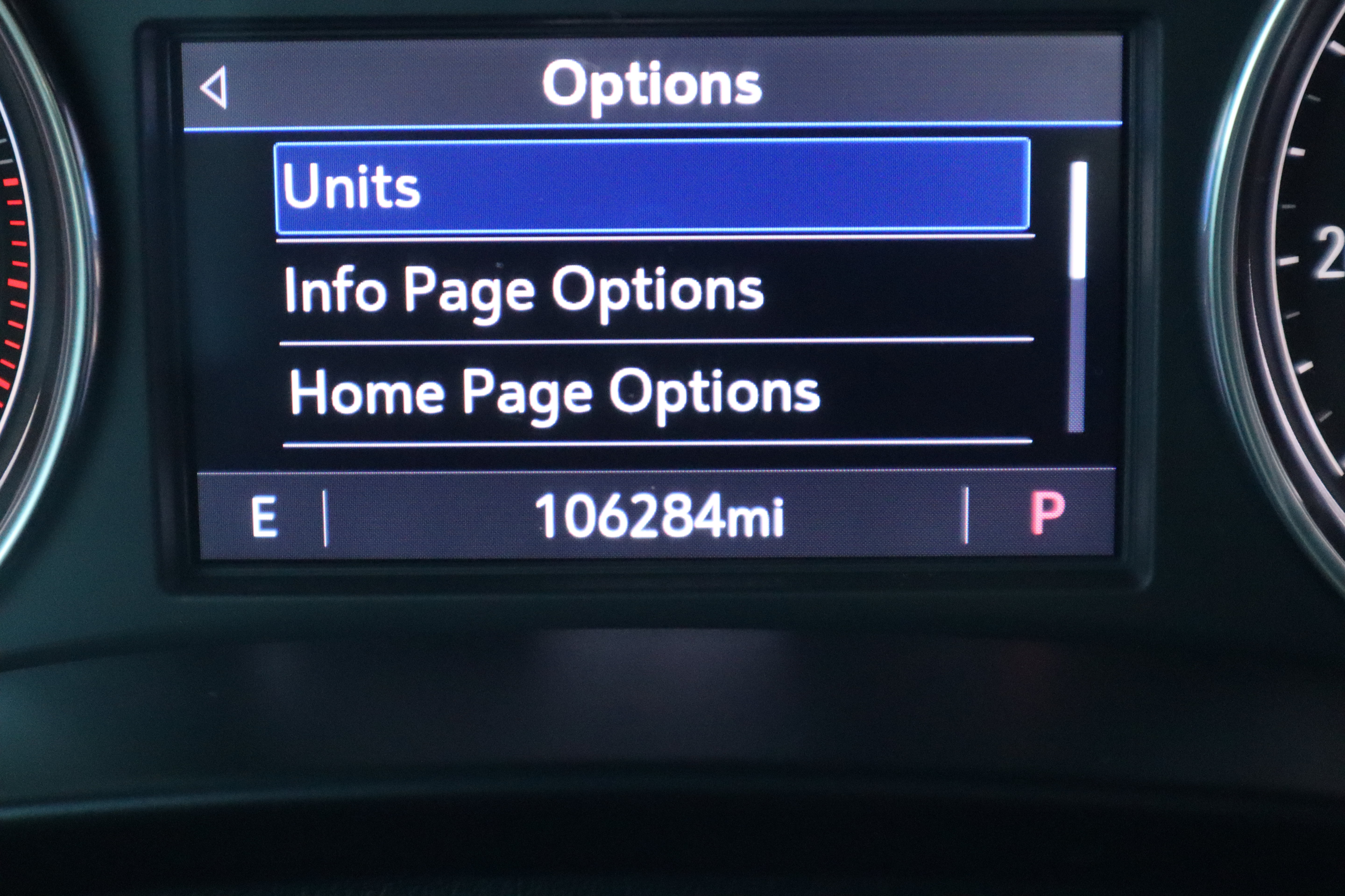 Used 2020 Buick Enclave Essence FWD image 19