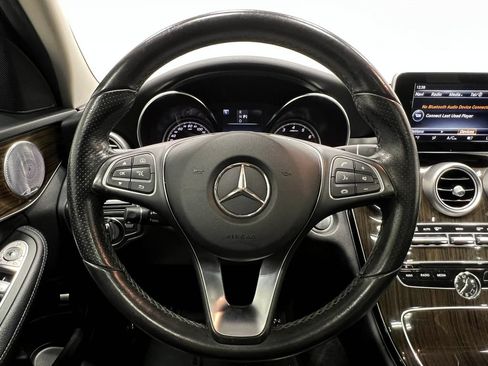Used 2017 Mercedes-Benz C 300 4MATIC Sedan image 23
