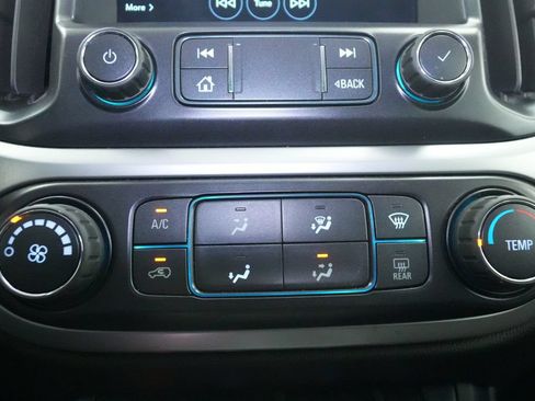 Used 2019 Chevrolet Colorado LT w/ LT Convenience Package AWD/4WD image 29