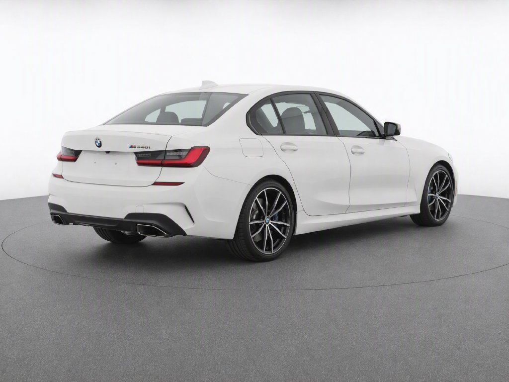 Used 2022 BMW M340i RWD image 30