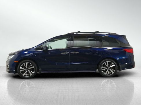 Used 2019 Honda Odyssey Touring image 2
