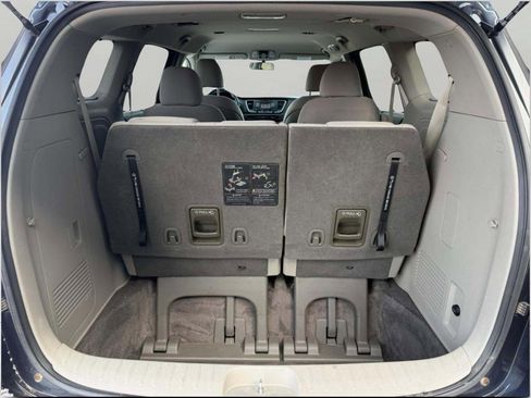 Used 2016 Kia Sedona LX w/ Option Group 020 image 14