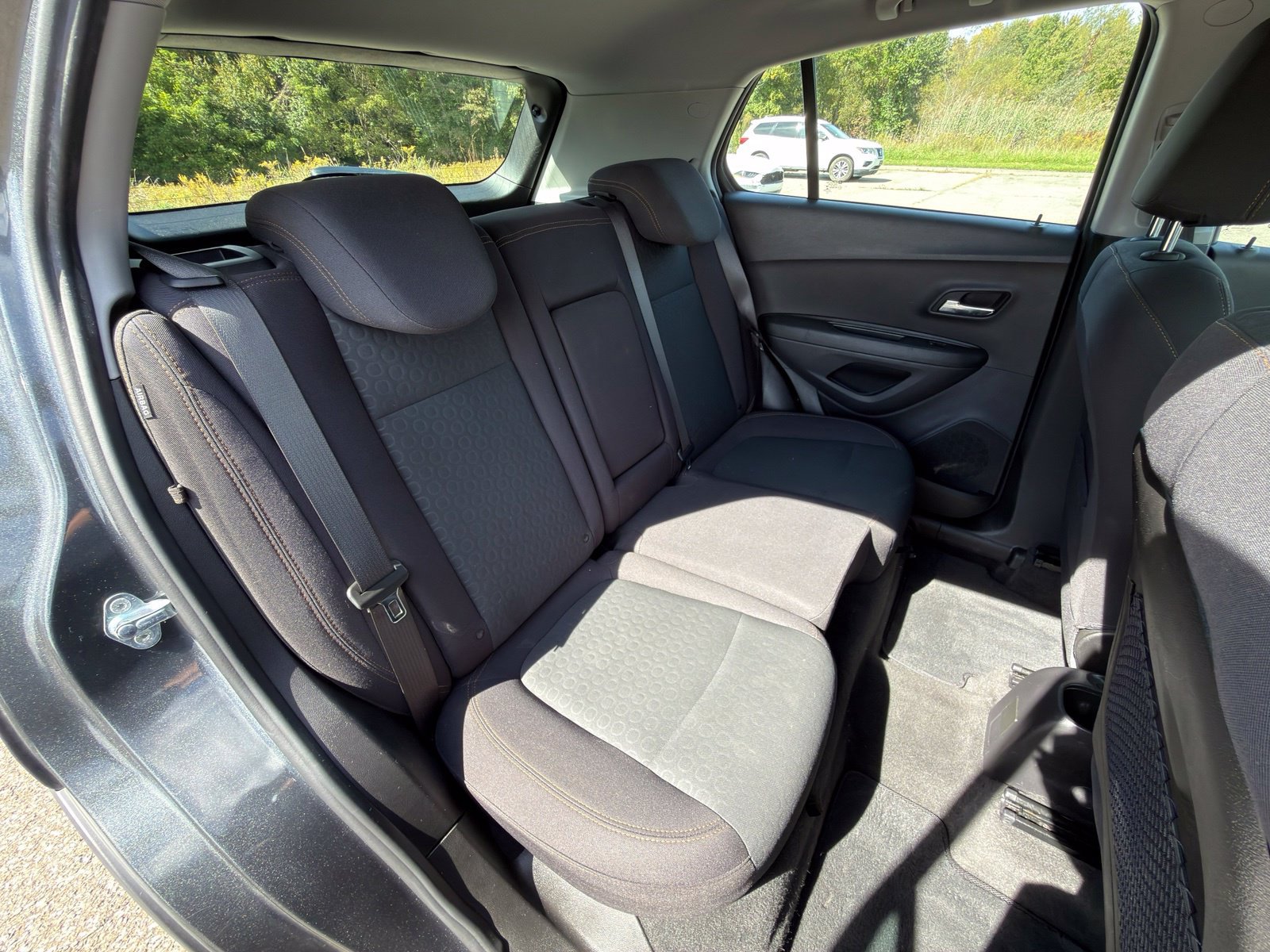 Used 2019 Chevrolet Trax LS FWD image 31