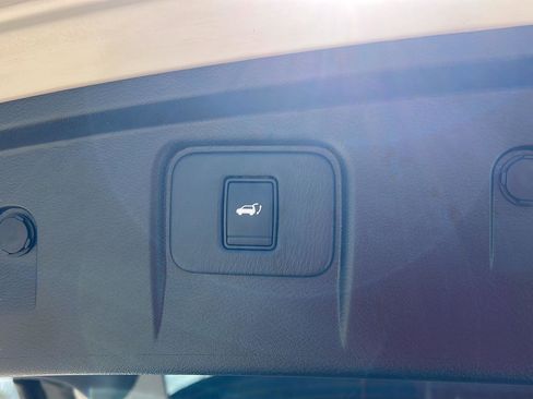 Used 2021 Nissan Murano Platinum w/ Cargo Package AWD/4WD image 26