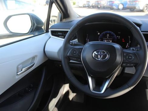 Certified 2026 Toyota Corolla SE FWD image 40