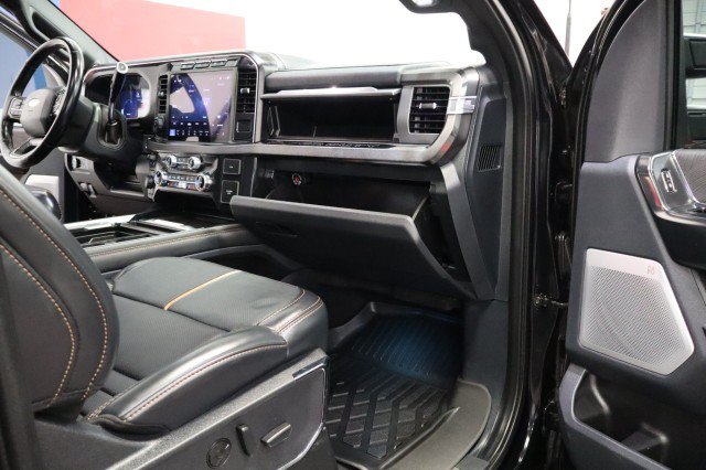 Used 2024 Ford F250 Platinum AWD/4WD image 79