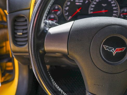 Used 2007 Chevrolet Corvette Z06 w/ Preferred Equipment Group image 31