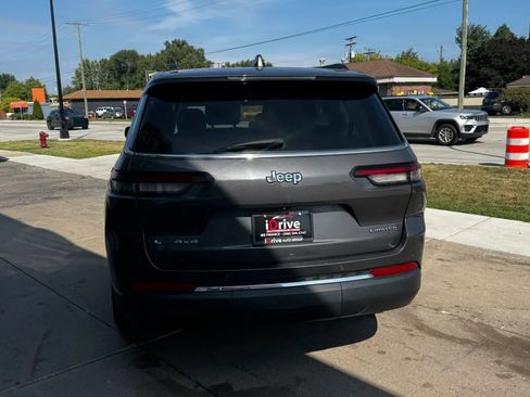 Used 2022 Jeep Grand Cherokee L Limited AWD/4WD image 8