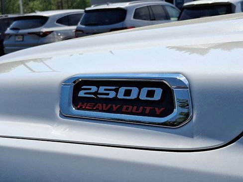Used 2025 RAM 2500 Big Horn AWD/4WD image 19