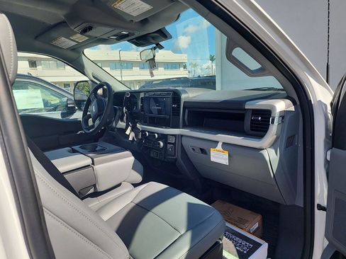 New 2024 Ford F250 XL w/ XL Driver Assist Package image 8