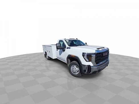 New 2025 GMC Sierra 3500 Pro w/ Convenience Package image 2