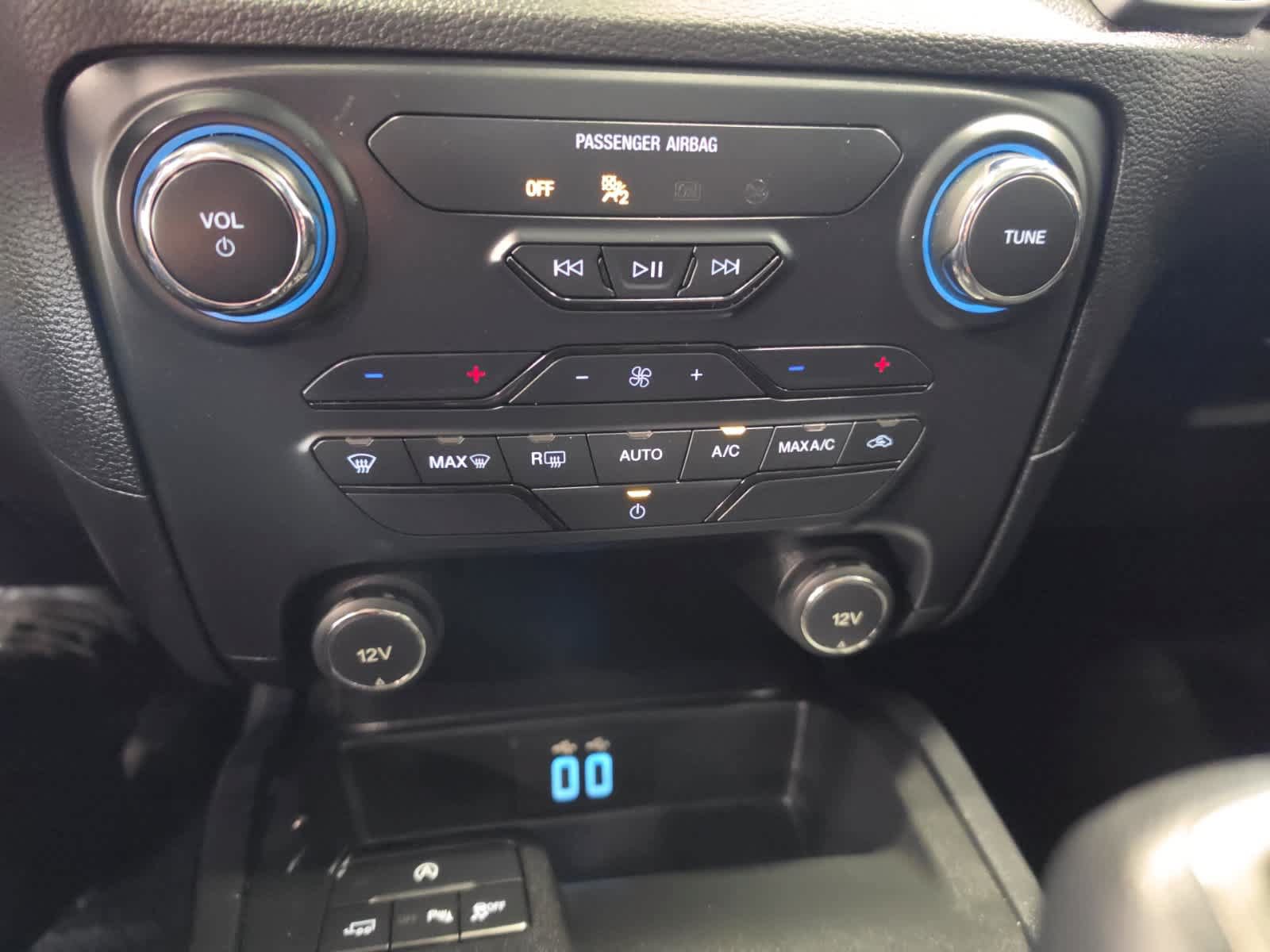 Used 2019 Ford Ranger XLT w/ Equipment Group 301A Mid AWD/4WD image 28