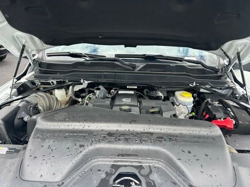 Used 2024 RAM 3500 Big Horn image 11