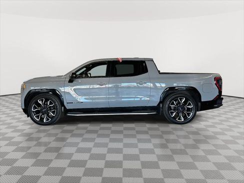 Used 2024 GMC Sierra EV Denali image 6
