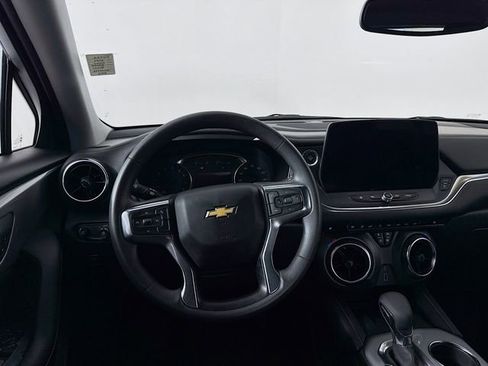 Used 2024 Chevrolet Blazer LT w/ Convenience Package image 23