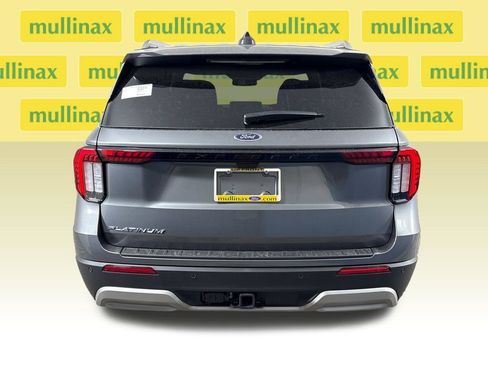 New 2026 Ford Explorer Platinum RWD image 9