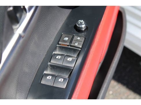 Used 2019 Toyota Camry XSE FWD image 12