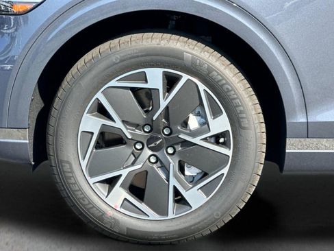 New 2026 Genesis Electrified GV70 image 26