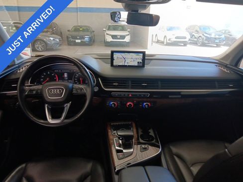 Used 2018 Audi Q7 3.0T Premium Plus AWD/4WD image 5