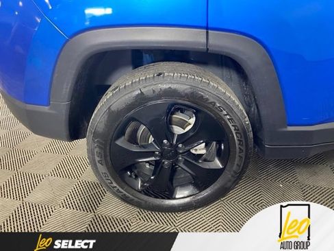 Used 2020 Jeep Compass Latitude AWD/4WD image 24