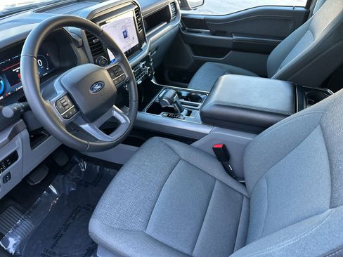 Used 2025 Ford F150 Lightning XLT AWD/4WD image 11