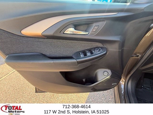 Certified 2021 Chevrolet TrailBlazer ACTIV w/ Sun and Liftgate Package AWD/4WD image 9