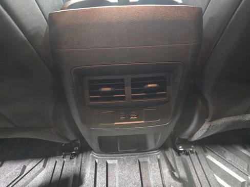 Used 2025 GMC Canyon AT4 w/ AT4X Package AWD/4WD image 24