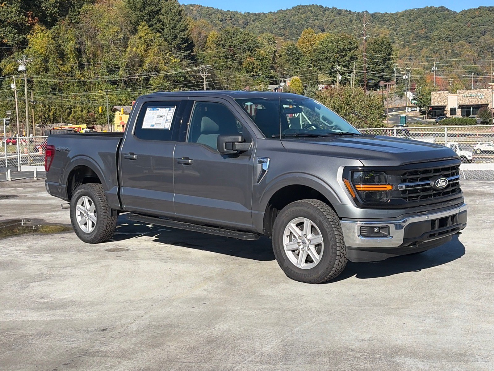 New 2026 Ford F150 XLT w/ Equipment Group 302A MID AWD/4WD image 1