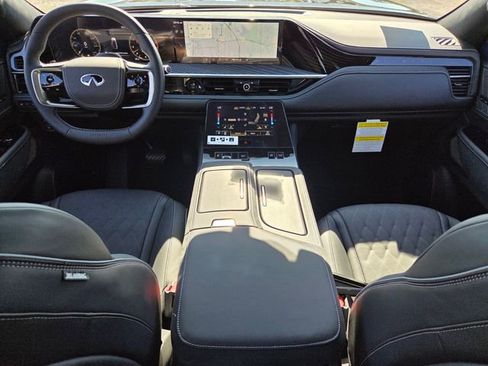 New 2026 INFINITI QX80 Autograph image 16