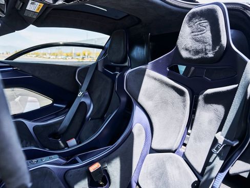 Used 2019 McLaren Senna RWD image 50