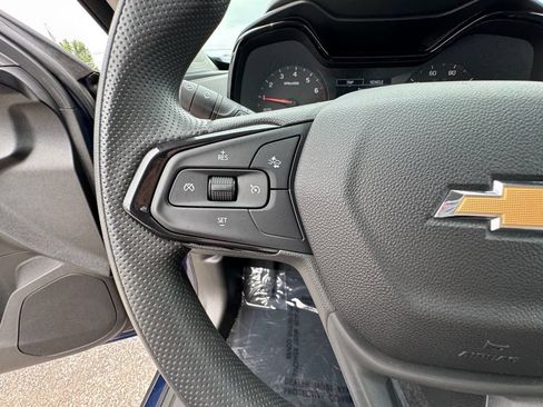 Used 2024 Chevrolet Trax LS w/ LS Convenience Package FWD image 22
